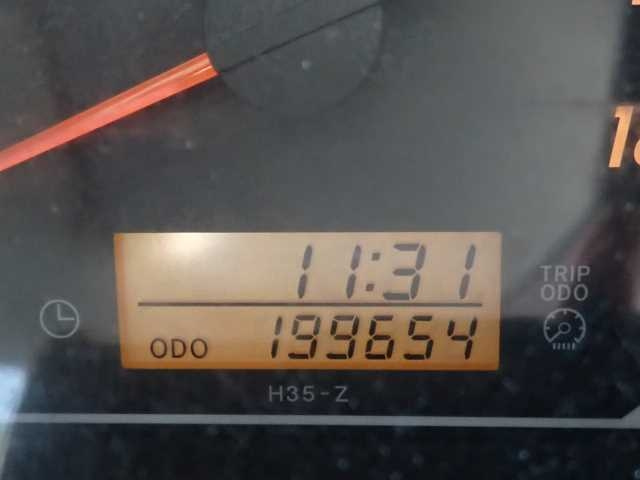 TOYOTA HIACE VAN 2009