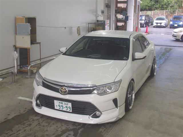 TOYOTA CAMRY 2016