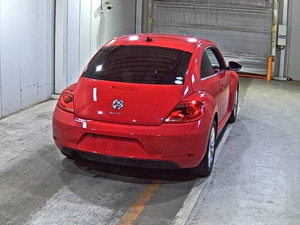 VOLKSWAGEN THE BEETLE 2014