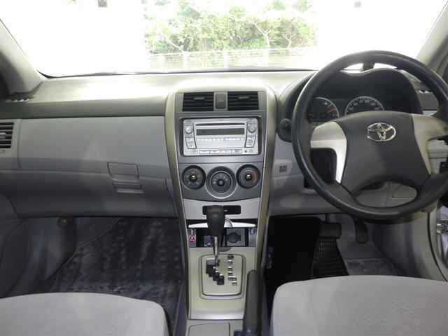 TOYOTA COROLLA AXIO 2010