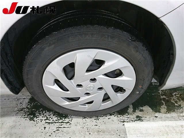 TOYOTA COROLLA FIELDER 2019