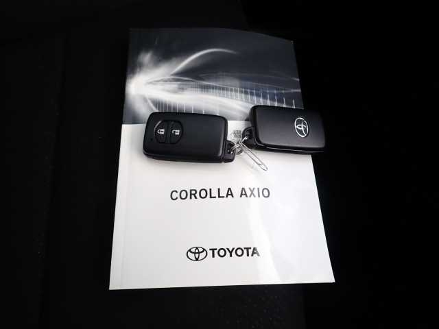 TOYOTA COROLLA AXIO 2020