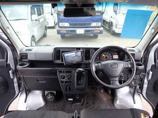 DAIHATSU HIJET VAN 2019