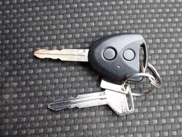 DAIHATSU HIJET VAN 2019