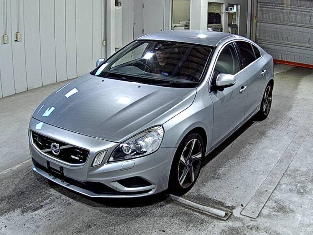 VOLVO S60 2012