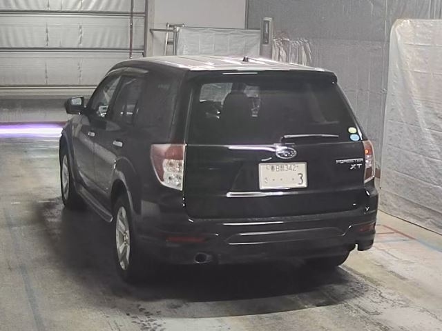 SUBARU FORESTER 2010