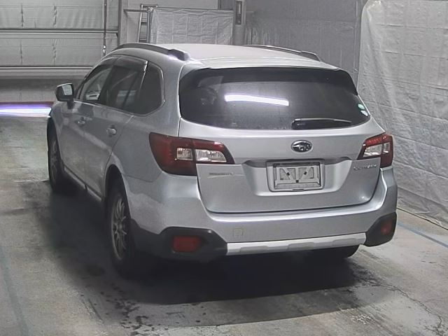 SUBARU LEGACY OUTBACK 2015