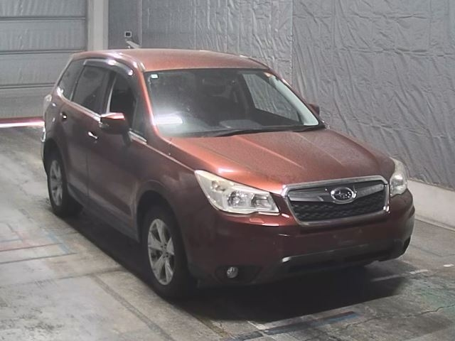 SUBARU FORESTER 2013