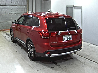 Заказать MITSUBISHI OUTLANDER