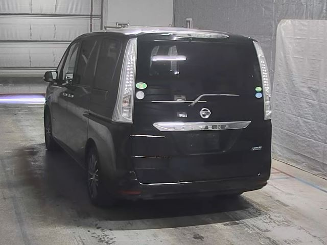 NISSAN SERENA 2013