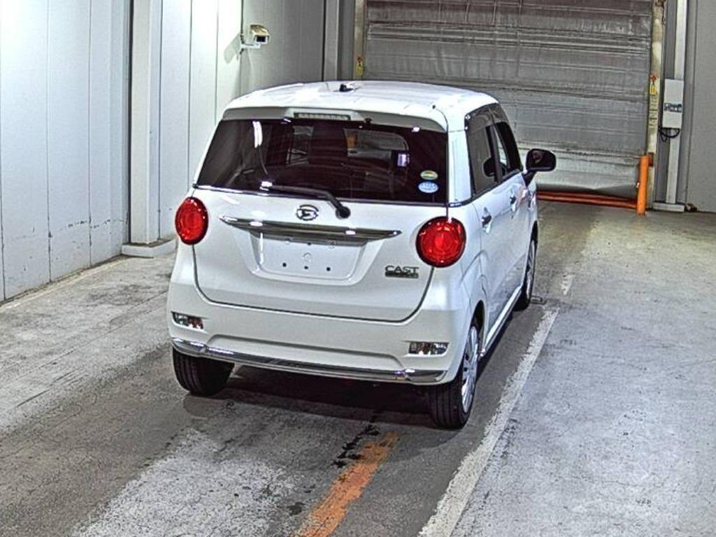 DAIHATSU CAST 2016