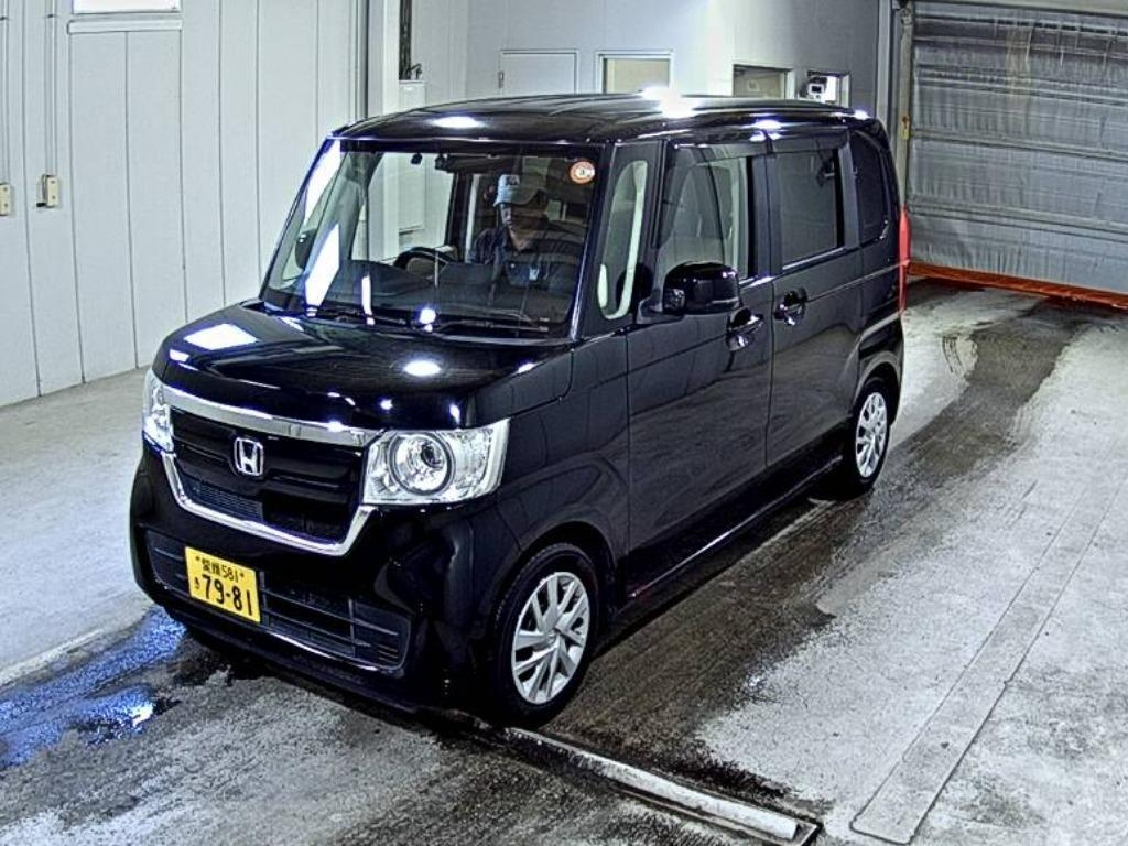 HONDA N BOX 2018