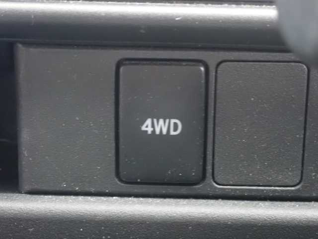 DAIHATSU HIJET VAN 2021