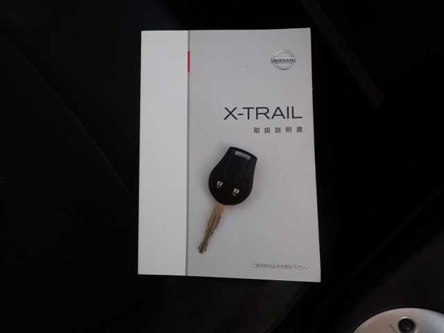 NISSAN X-TRAIL 2012
