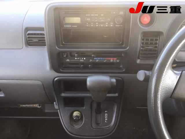 DAIHATSU HIJET VAN 2009