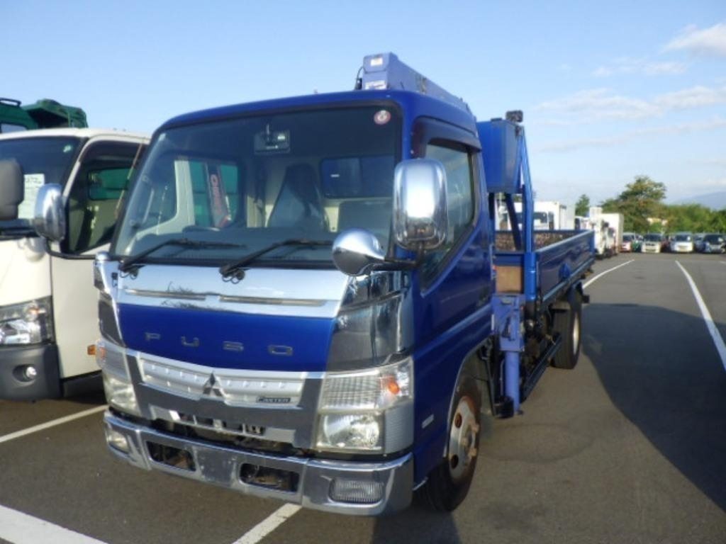 MITSUBISHI CANTER 2014