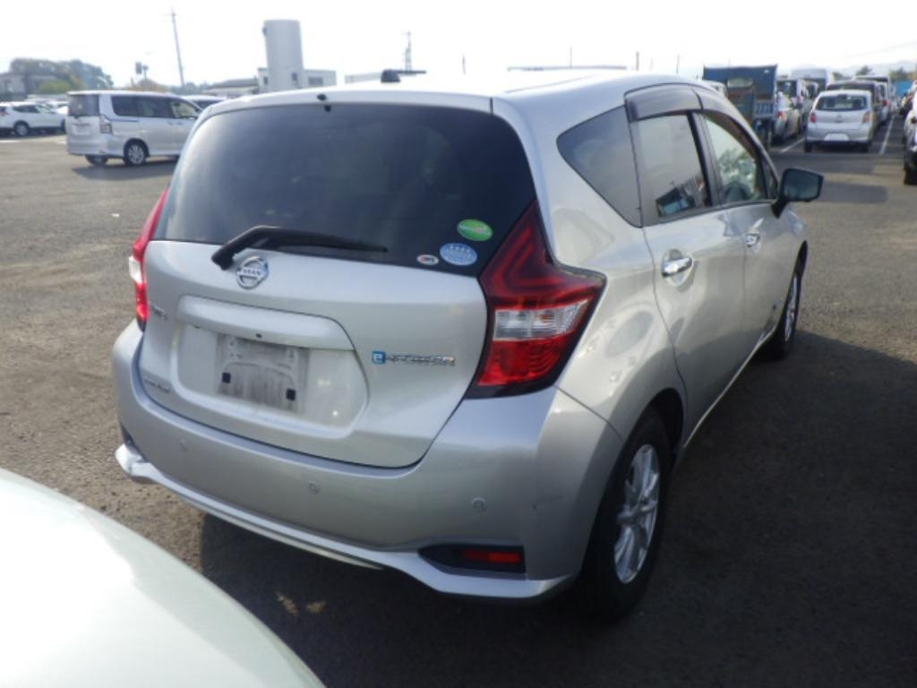 NISSAN NOTE 2018