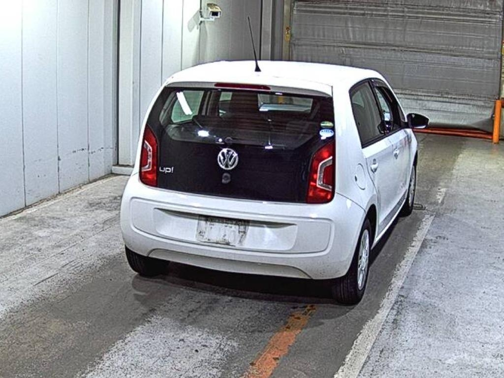 VOLKSWAGEN UP 2013
