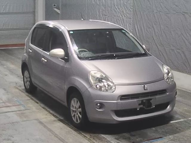 TOYOTA PASSO 2010