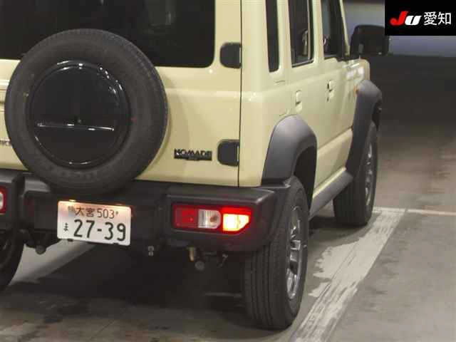 SUZUKI JIMNY NOMADE 2025