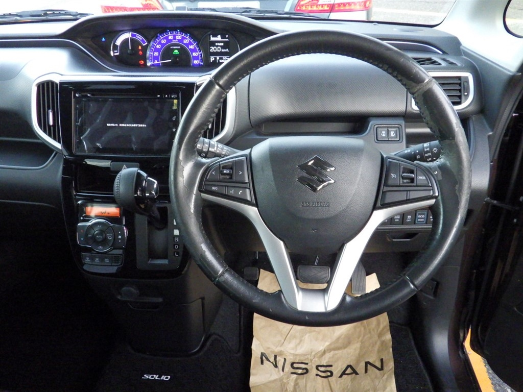 SUZUKI SOLIO BANDIT 2017