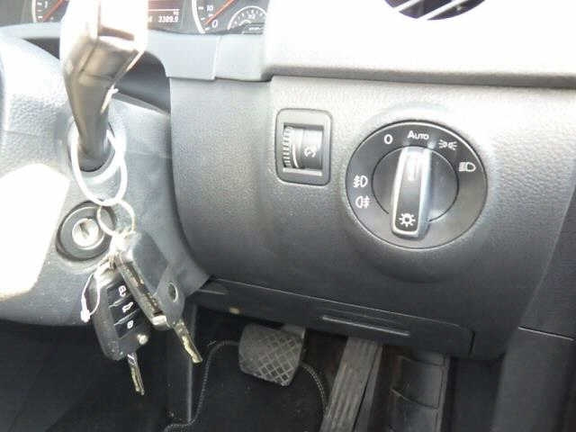 VOLKSWAGEN TIGUAN 2015