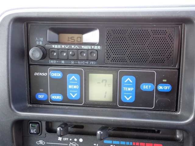 DAIHATSU HIJET TRUCK 2013