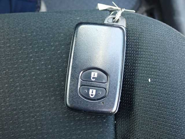 TOYOTA COROLLA FIELDER 2020