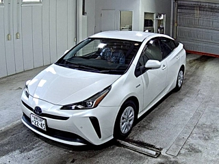 TOYOTA PRIUS 2019