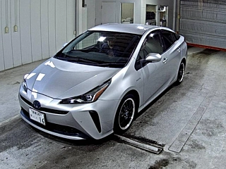 TOYOTA PRIUS 2019