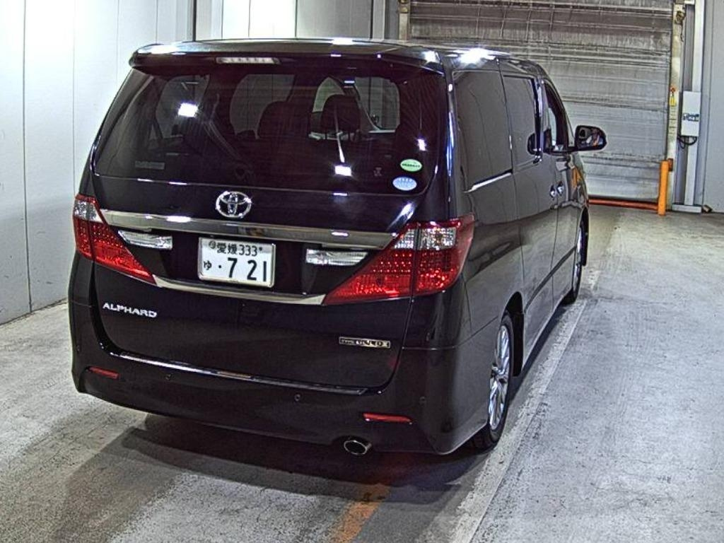 TOYOTA ALPHARD 2014