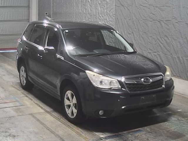 SUBARU FORESTER 2014