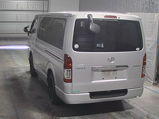 TOYOTA HIACE VAN 2014