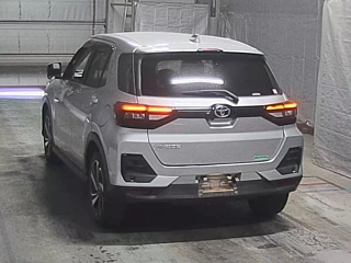 TOYOTA RAIZE 2021