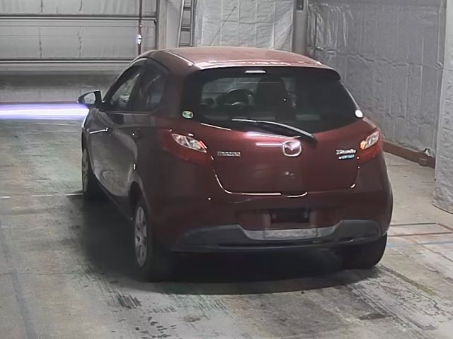 MAZDA DEMIO 2012