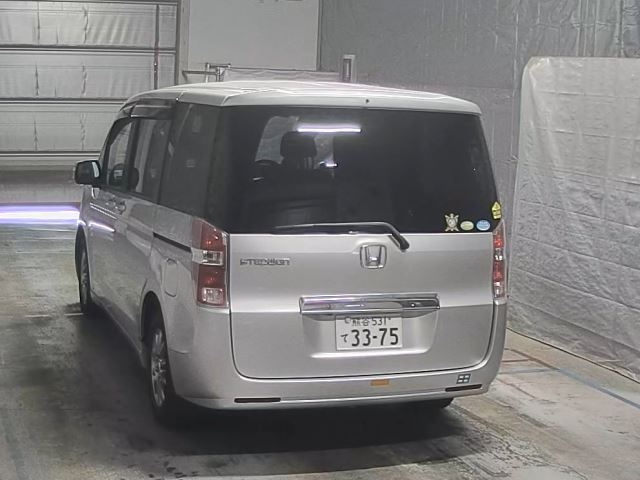 HONDA STEP WAGON 2010