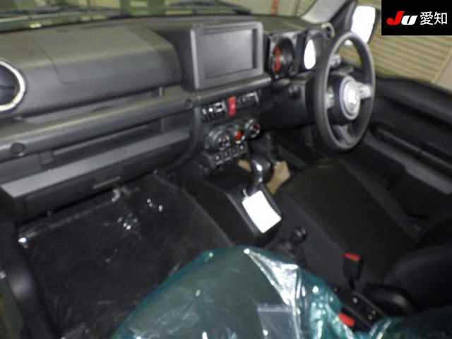 SUZUKI JIMNY NOMADE 2025