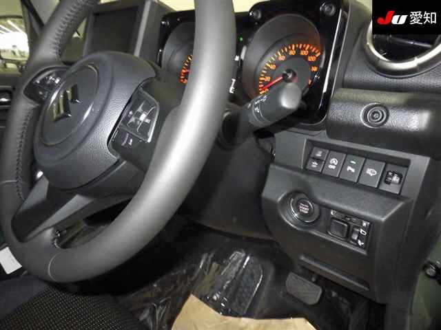SUZUKI JIMNY NOMADE 2025