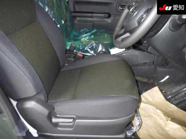 SUZUKI JIMNY NOMADE 2025