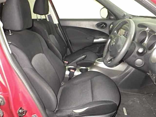 NISSAN JUKE 2011