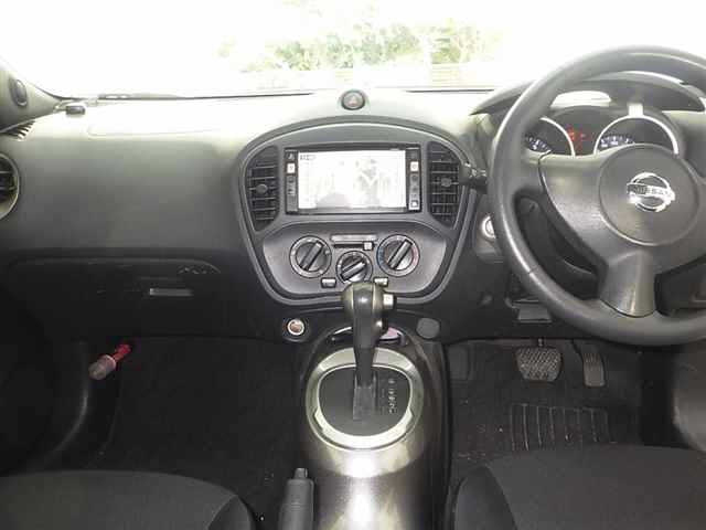 NISSAN JUKE 2011