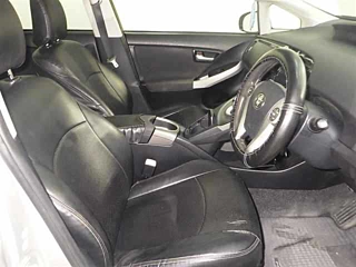 TOYOTA PRIUS 2012