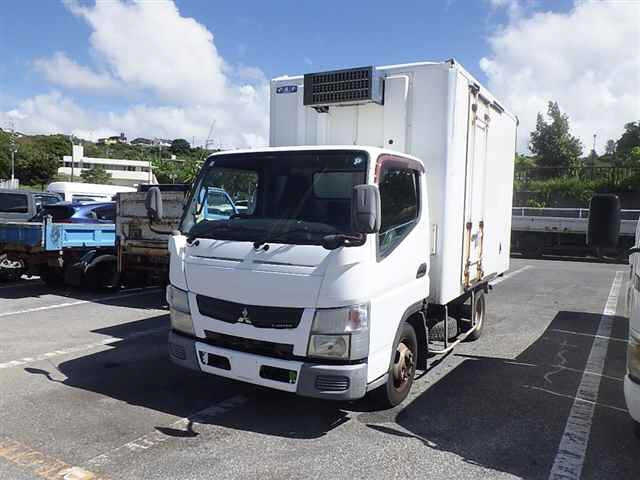 MITSUBISHI CANTER 2013