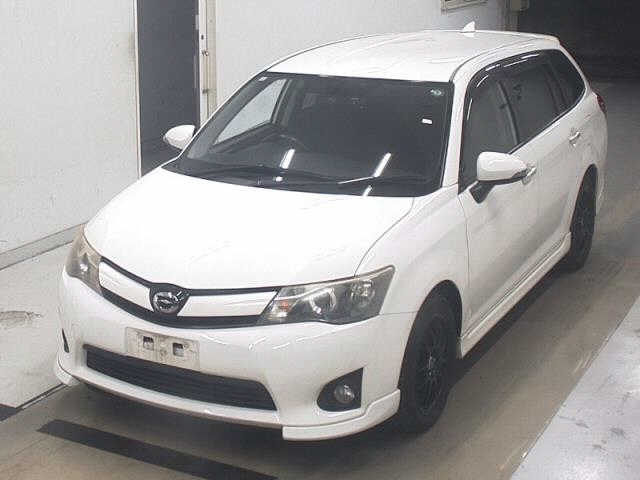 TOYOTA COROLLA FIELDER 2012