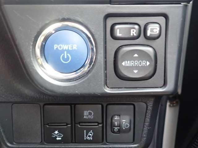 TOYOTA COROLLA FIELDER 2020