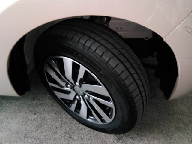 DAIHATSU BOON 2019