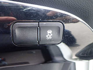 TOYOTA PRIUS 2018