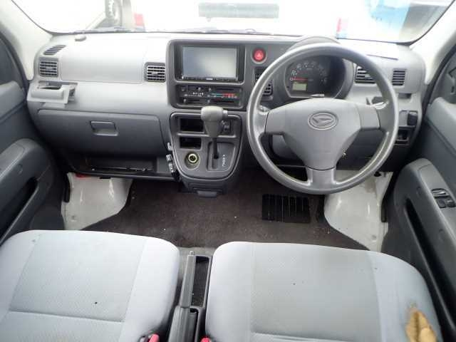 DAIHATSU HIJET VAN 2016