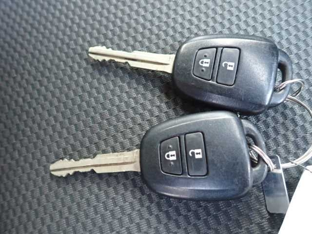 TOYOTA HIACE VAN 2019