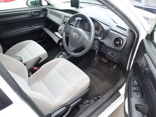 TOYOTA COROLLA AXIO 2016
